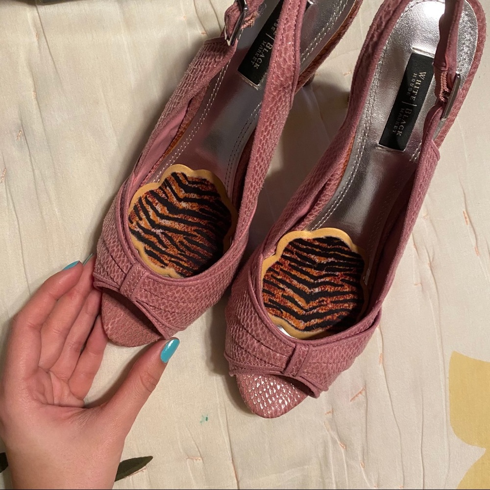 WHBM Pink Riley Heel - Picture 4 of 6